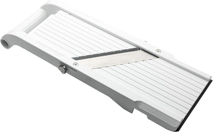 Benriner Mandoline Slicer with 4 Blades, Japanese Stainless Steel, BPA Free, 12.75 x 3.625-Inches, Beige