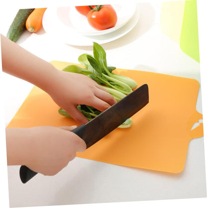 PRETYZOOM 4pcs Flexible Non-slip Chopping Board Kitchen Cutting Mats with Textured Grip for Safe Food Prep of Fruits Vegetables Meat and Fish