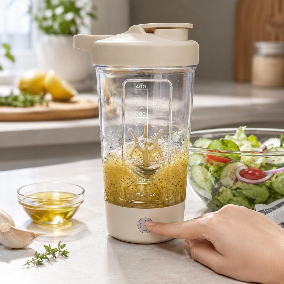 Electric Salad Dressing Shaker Automatic Mixer Cup 400ml 14OZ