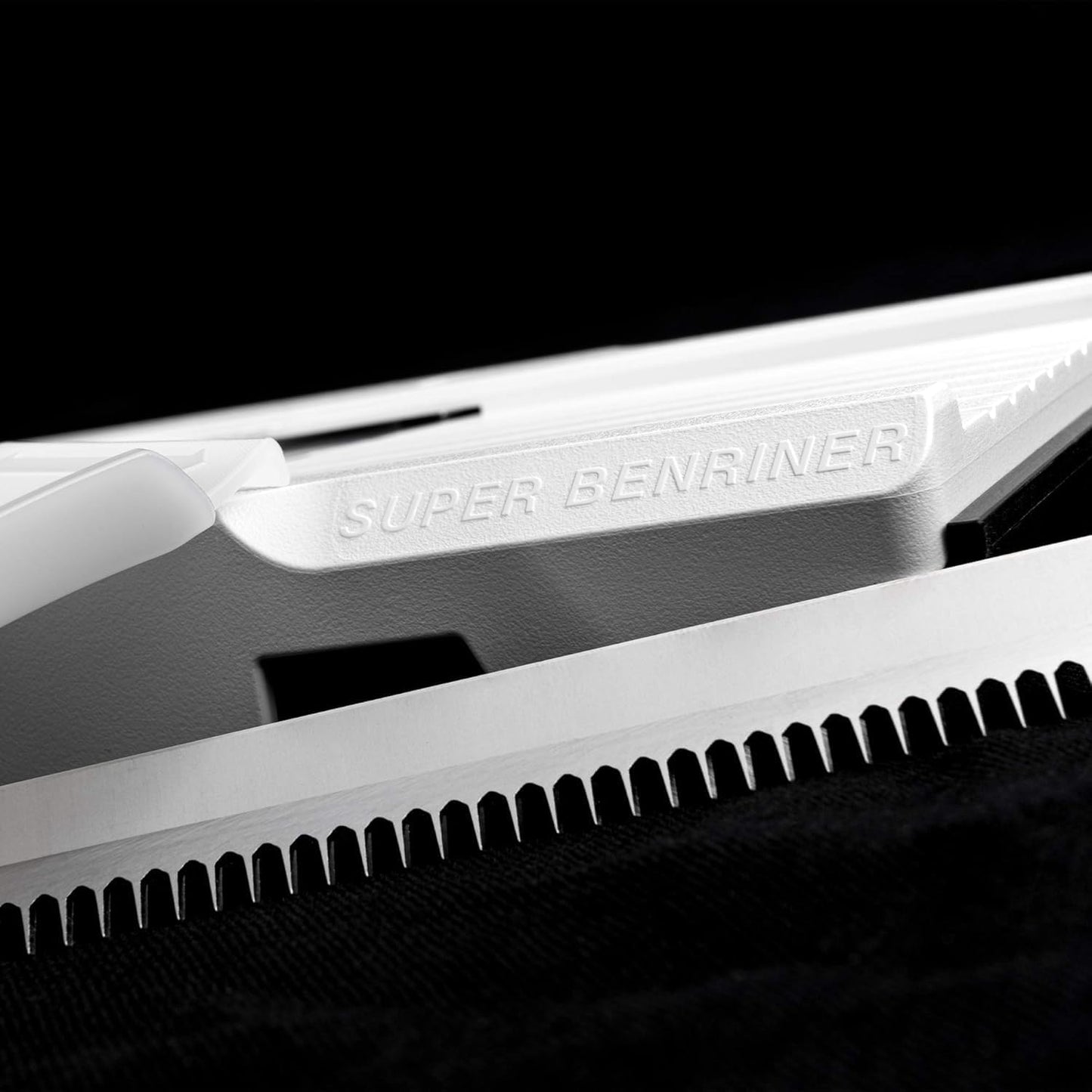Benriner Mandoline Slicer with 4 Blades, Japanese Stainless Steel, BPA Free, 12.75 x 3.625-Inches, Beige