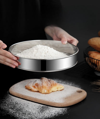 1 Pc Flour Sifter,Stainless Steel Fine Mesh Strainers Flour Sieve,60 Mesh Round Sifter for Baking Cake Bread (6-Inch)