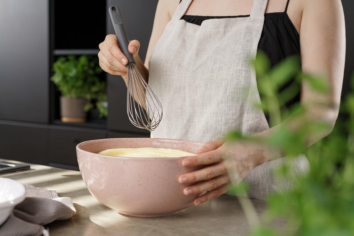 Zyliss Flat Whisk, Sustainable Wheatstraw/Nylon, Cooking Whisk forr Cooking and Serving with Heat Resistant Silicone Head, Beluga Grey, 11.9" x 2.8", Dishwasher Safe, 5 Year Guarantee