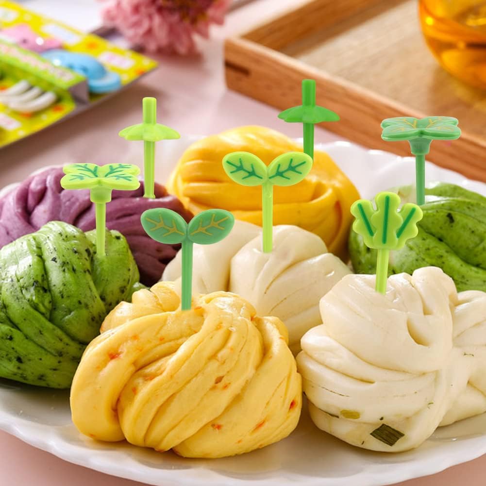 24 PCS Four-Leaf Food Picks for Kids,Fun Bento Picks, Cute Cartoon Four-Leaf Fruit Food Toothpicks,Reusable Kids Lunch Accessories for Bento Box, Lunch Bento Box Picks for Toddler(Green)