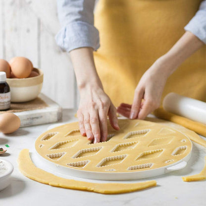 Decora Lattice Crust Cutter, White, 30 cm