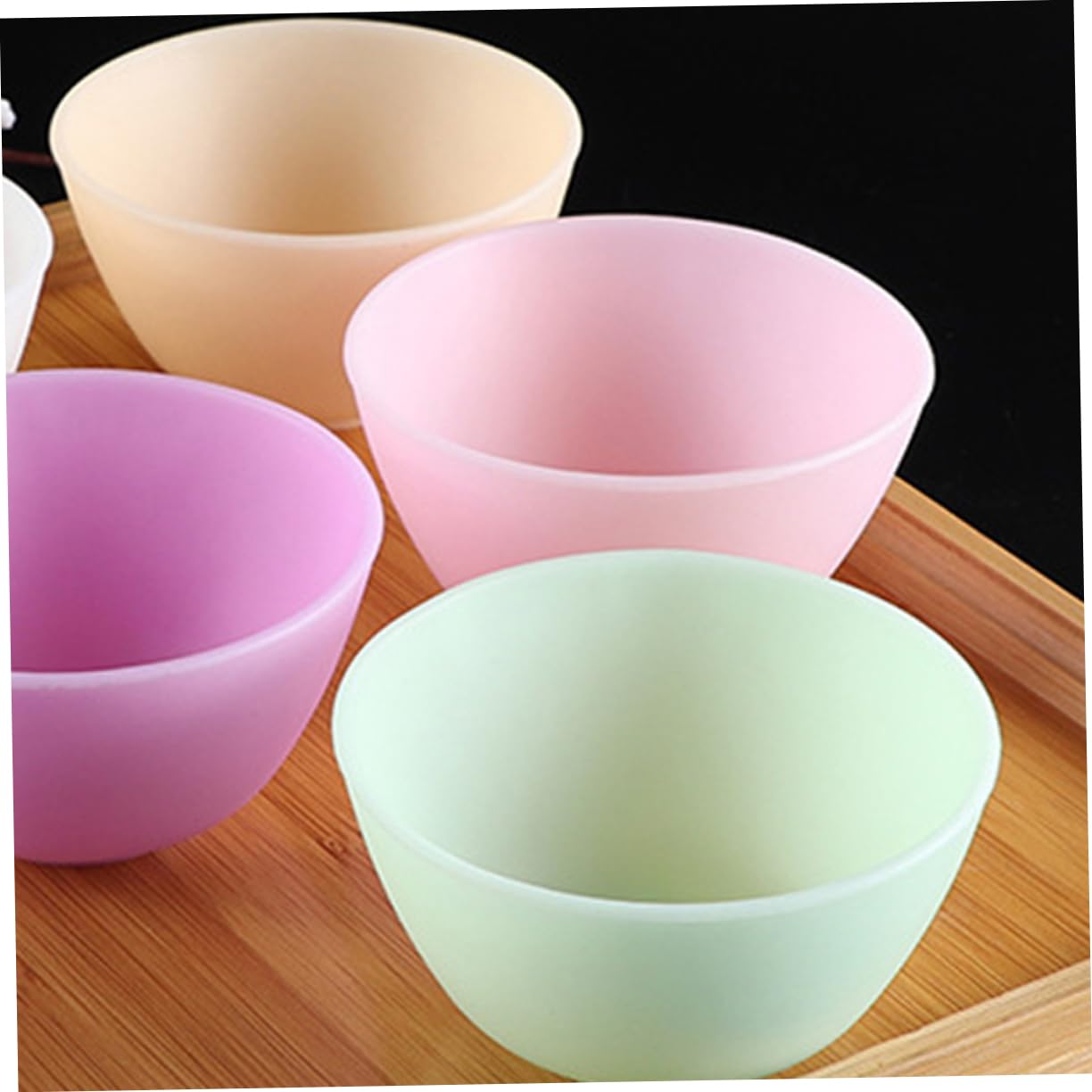 Didiseaon Silicone Mask Mixing Bowl Set 5pcs Facial Mask Mixing Bowl Spa Supplies Non-slip Easy to Clean