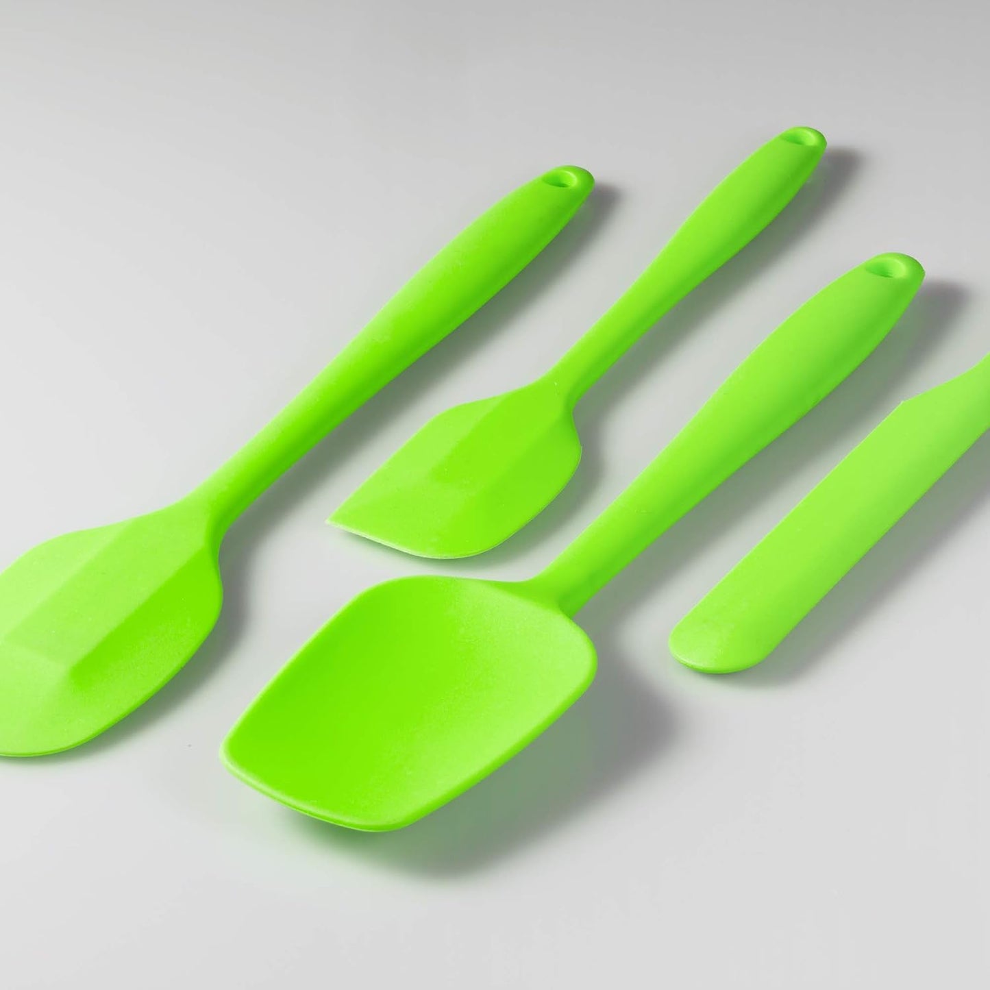 4 Piece Silicone Spatula Set, Flexible Heat Resistant Non-scratch Baking Cooking Rubber Spatulas with Stainless Steel Core, Black