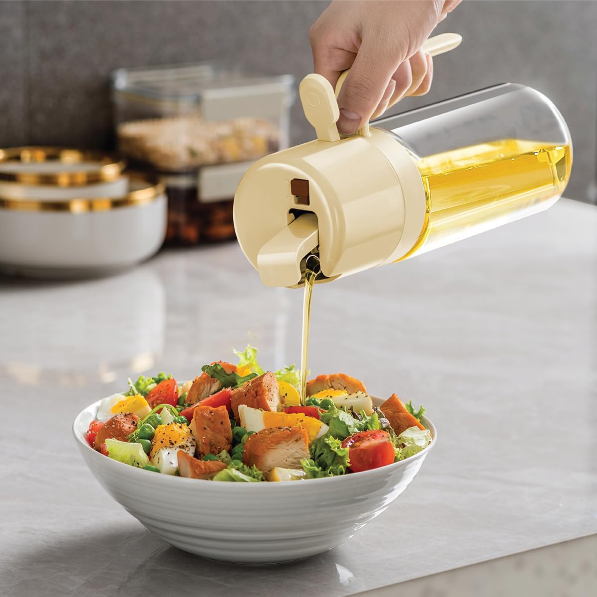 Glad 2 in 1 Oil Dispenser, 18.6oz/550ml - Olive Oil Sprayer for Cooking, Pouring Salad Dressing, and Grilling - Kitchen Gadget with Refillable Glass Bottle, Handle, and Mist or Pour Options - Rust