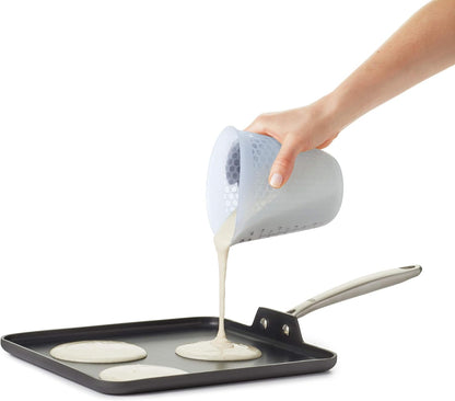 OXO Good Grips 3 Piece Squeeze & Pour Silicone Measuring Cup Set
