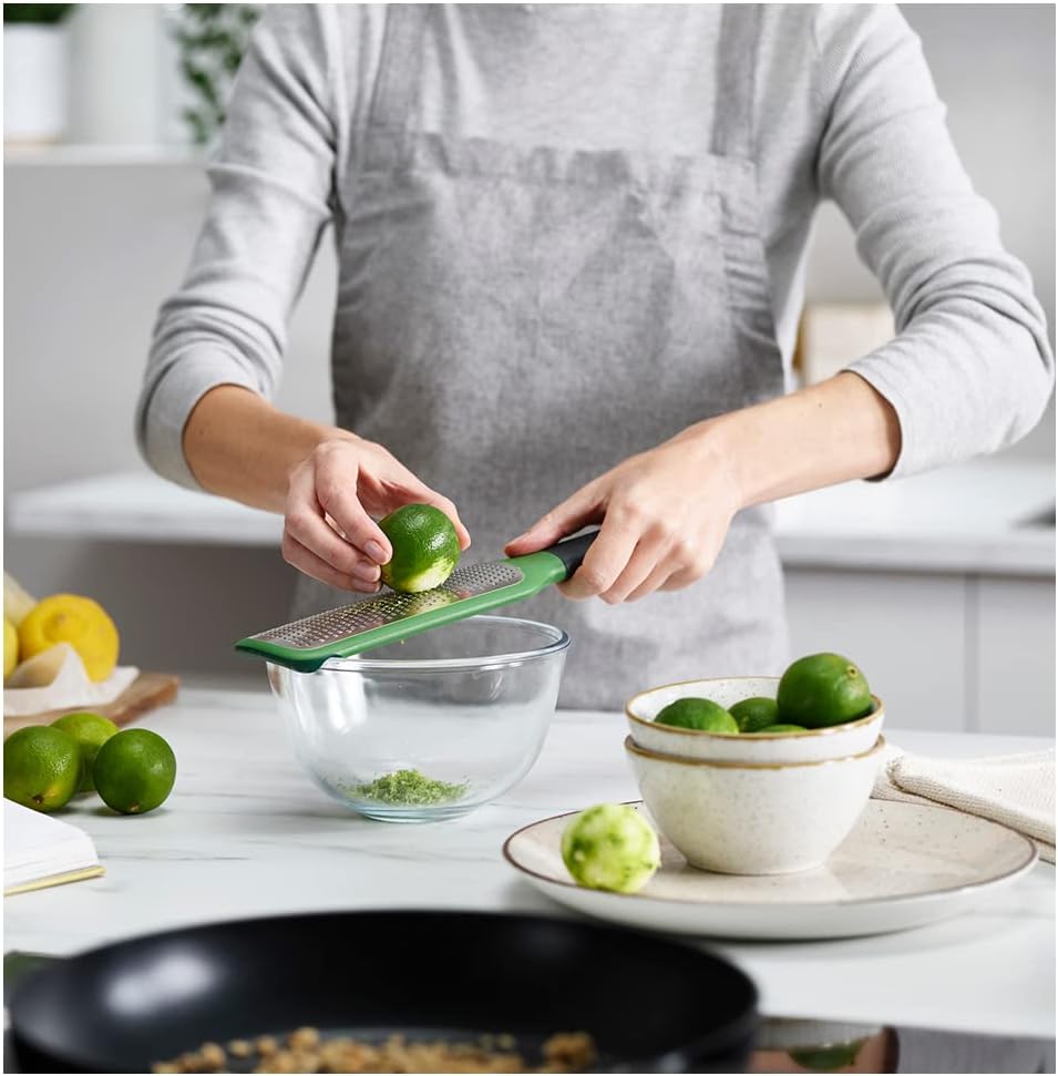 Joseph Joseph 2-in-1 Mini Grater & Slicer – Compact Kitchen Tool with Sharp Stainless Steel Blades