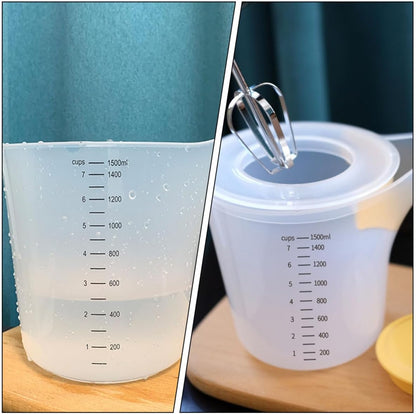 Measuring Cup with Handle and Lid 1.5l Kitchen Baking Mixing Bowl with Scale Splash-proof Multifunctional Egg Beater Cup for Liquid and Batter Measurement