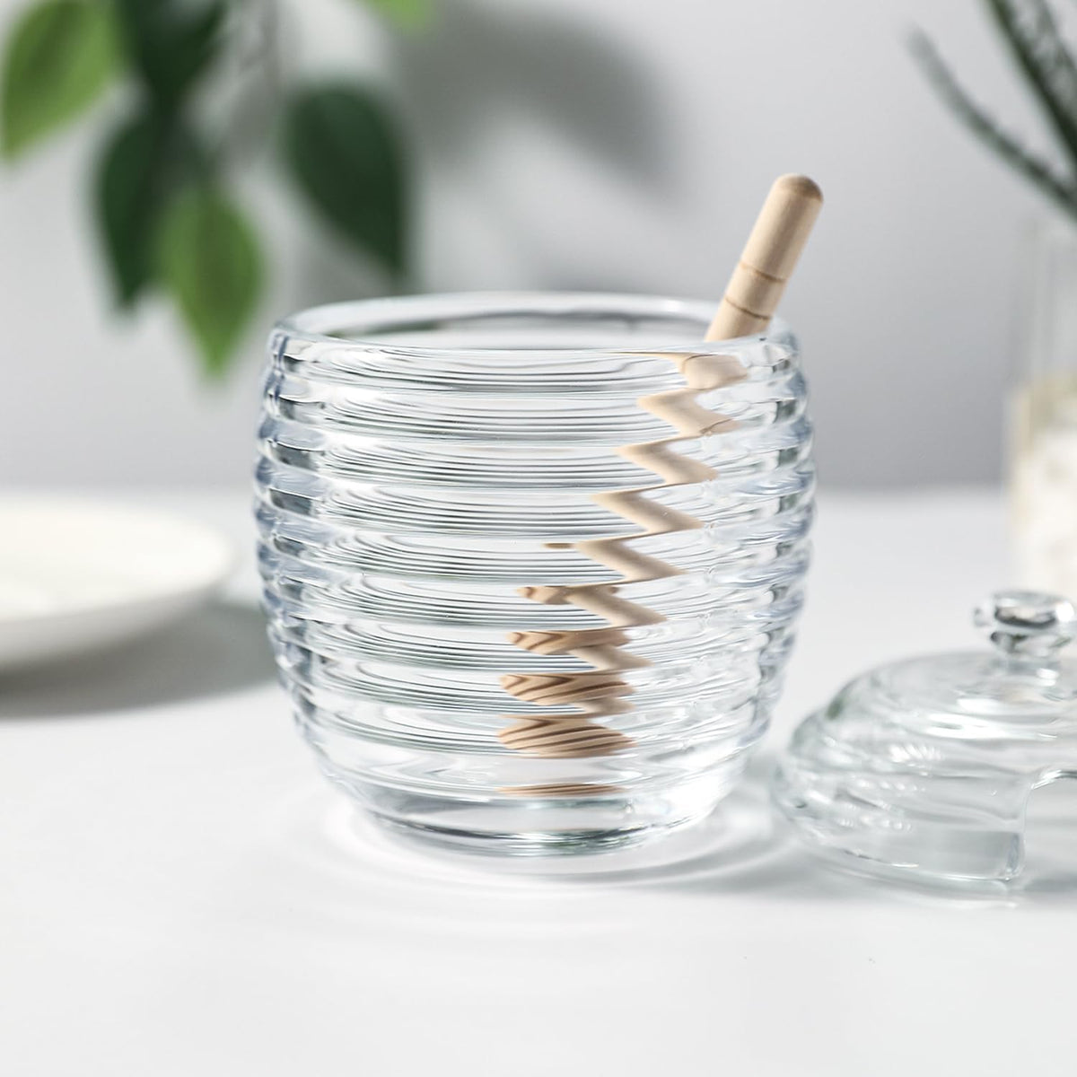 Honey Jars,9 oz Clear Glass Honey Pot Set with Dipper and Lid - Glass Honey Dispenser,Syrup Jar,Containers for Kitchen - Honeypot with Dipper Sticks - Honey Containers (Hexagon)