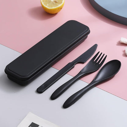 Reusable Travel Utensils Set with Case, 2 Sets Wheat Straw Portable Plastic Fork Spoons Knife Cutlery, Camping Eco-Friendly BPA Free Tableware for Kids Adults Work Picnic or Daily Use (Pink)