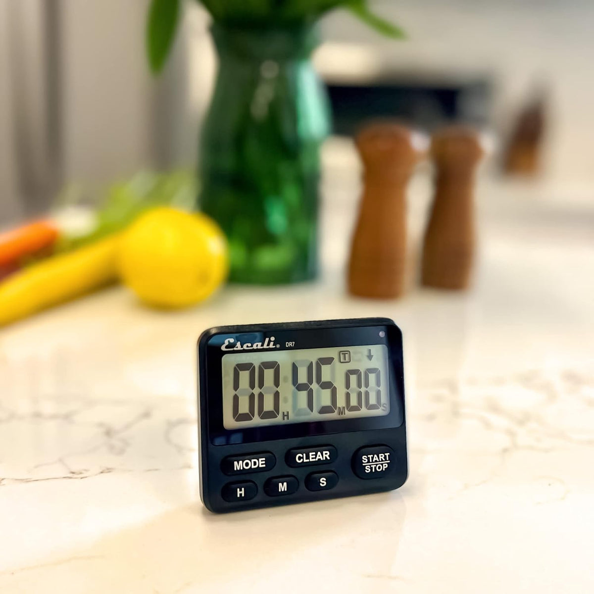 Escali Extra Loud Display Digital Kitchen Timer with Clock Mode, Recall Timer Magnetic Back