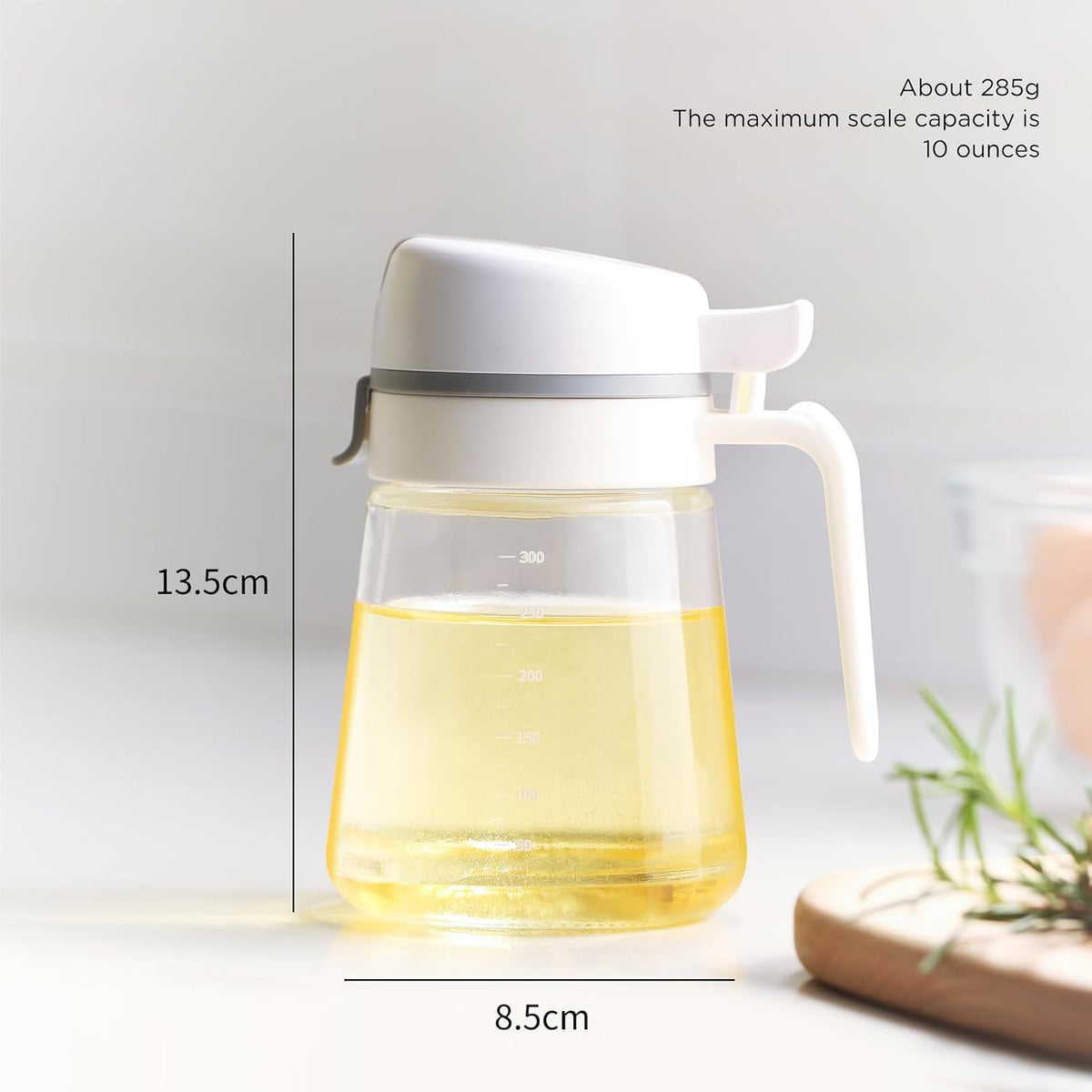 Oil Dispenser Bottle, 22oz Glass Oil Bottle with Scale, Kitchen