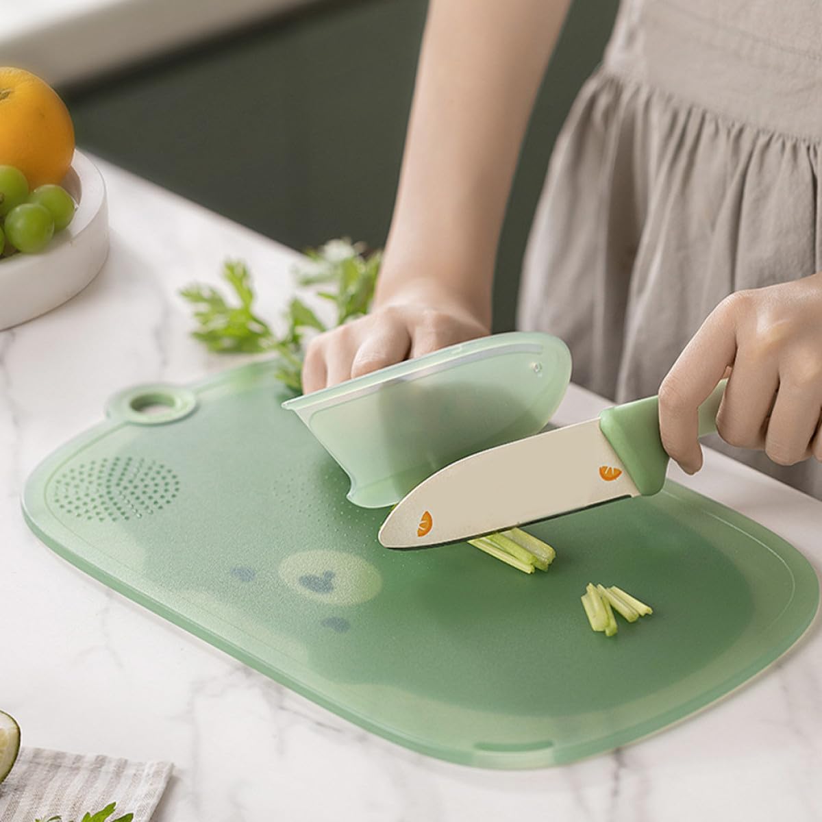 ULTECHNOVO Small Green Plastic Cutting Board Set Non-slip Kitchen Chopping Boards for Home Use for Countertop