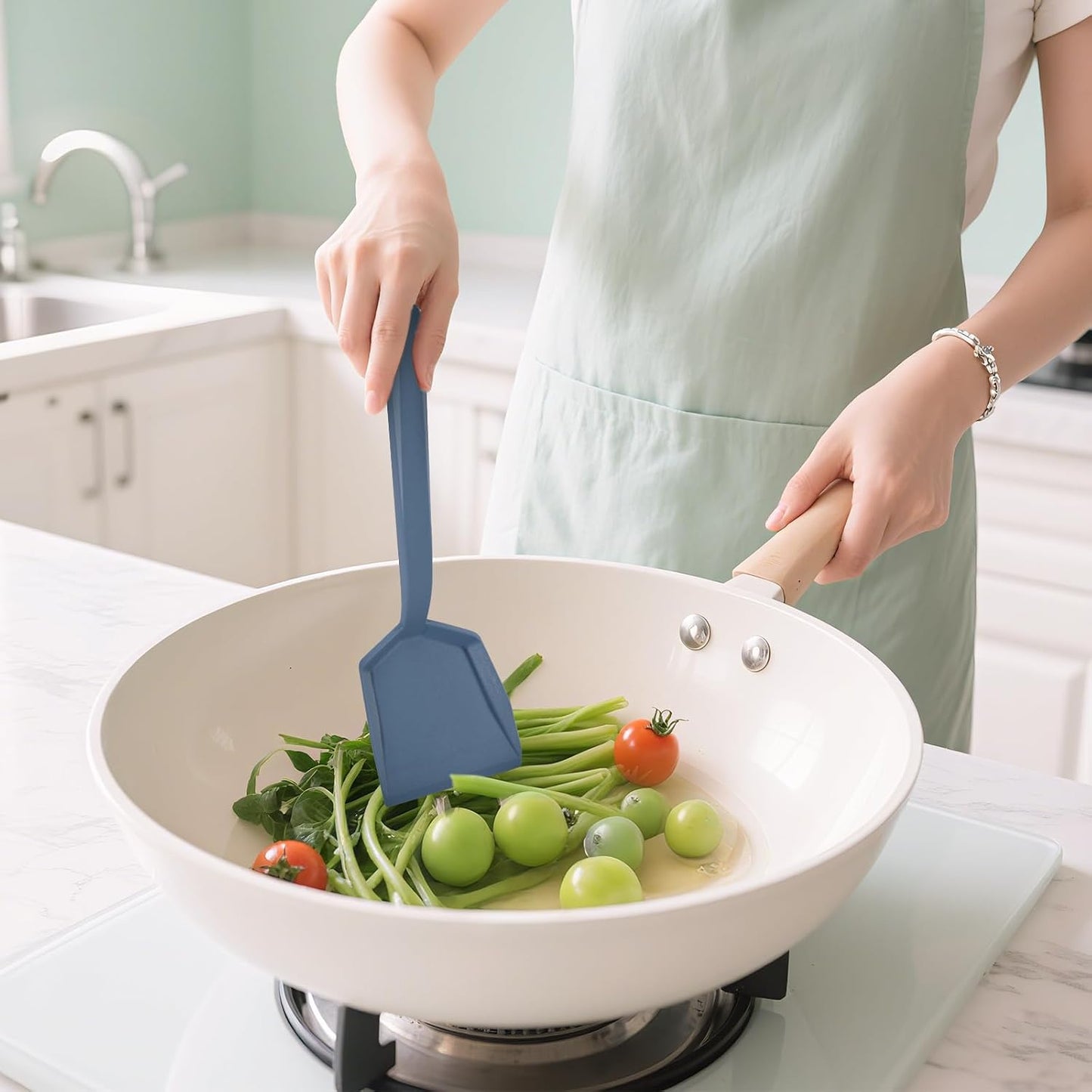 Kitchen Silicone Cooking Utensils Set of 6 with Holder, 600F Heat Resistant, BPA Free Cleanup