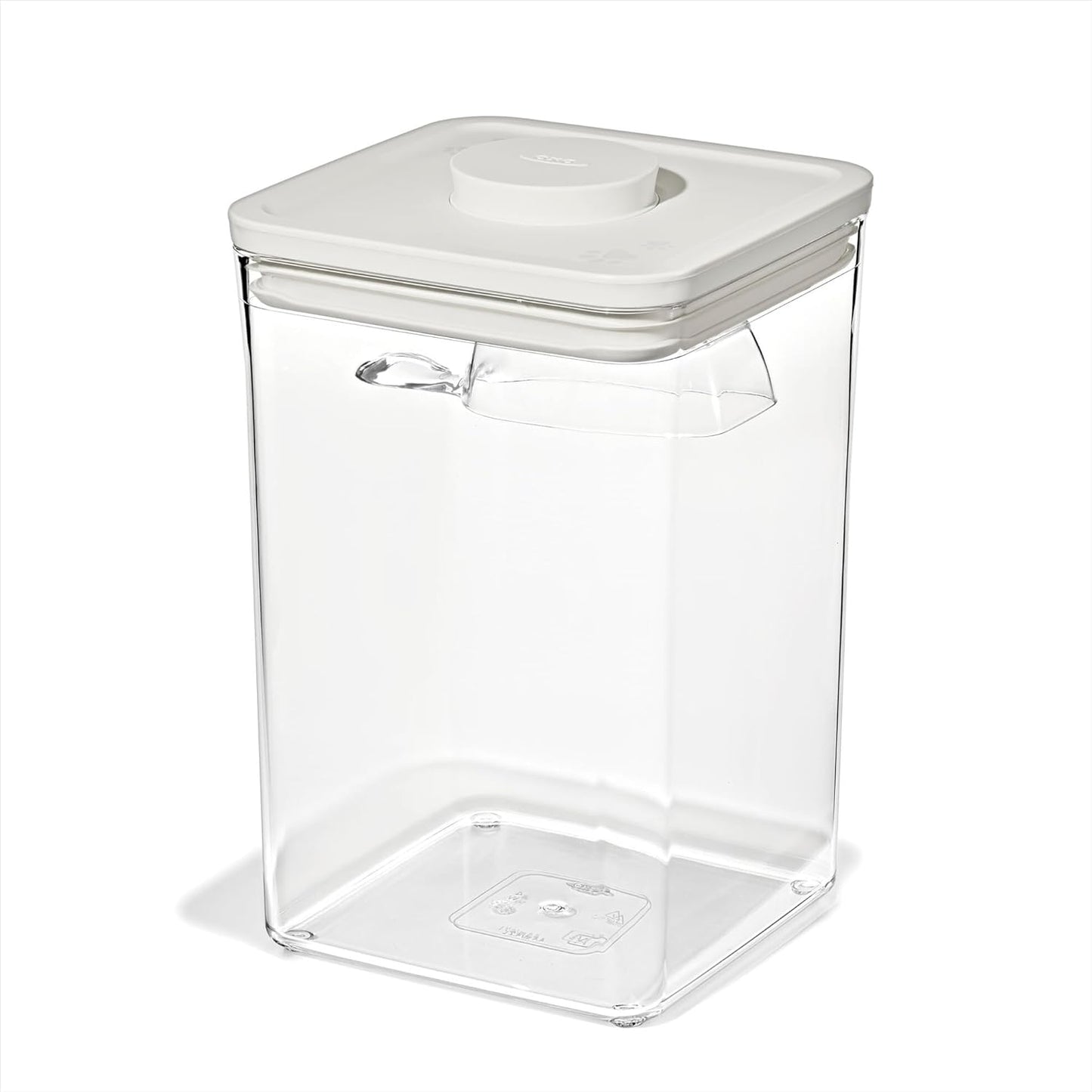 OXO Good Grips Pet POP Container – 6.0 Qt/5.7 L with Half Scoop, Ideal for up to 6.5lbs of Dog Food or 4.5lbs of Cat Food, Airtight Dog and Cat Food Storage Container, BPA Free, Clear