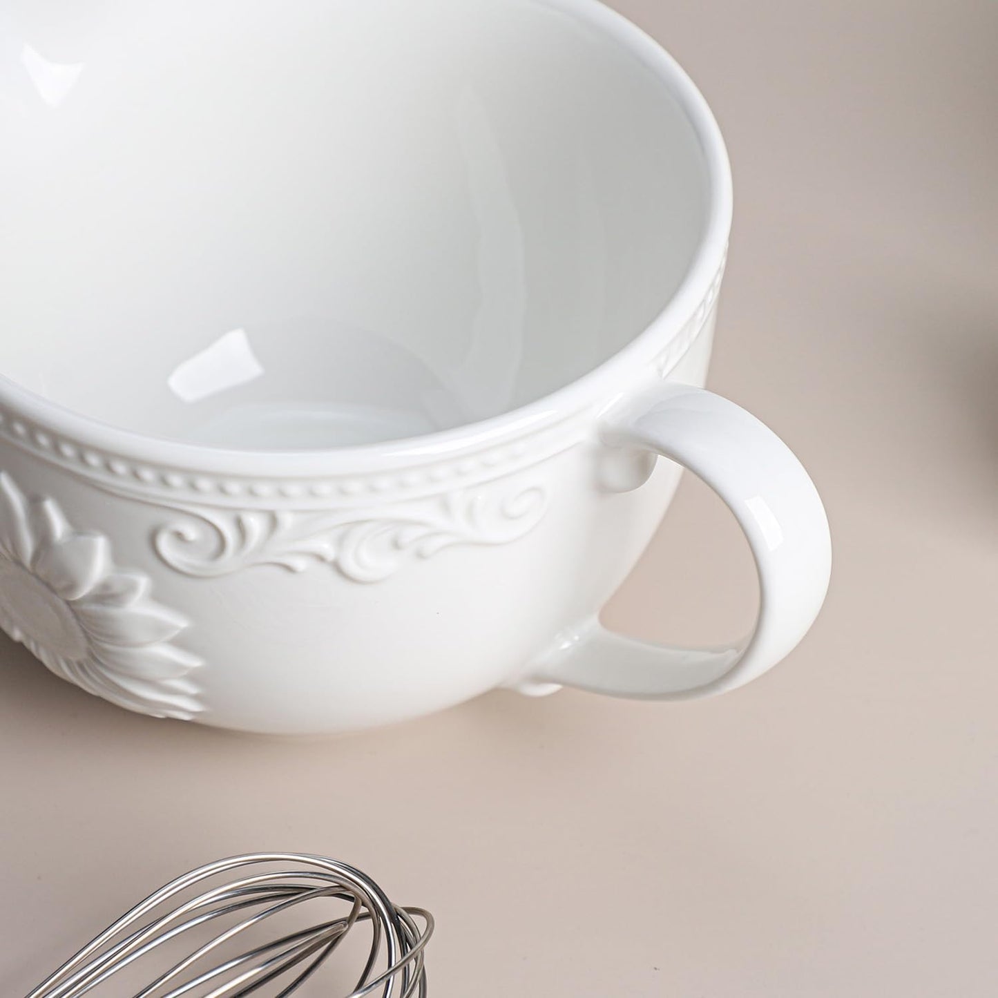 Gaolinci Sunflower Embossed Ceramic Mixing Bowl, 1 Quart Batter Bowl, with Pouring Spout and Handle