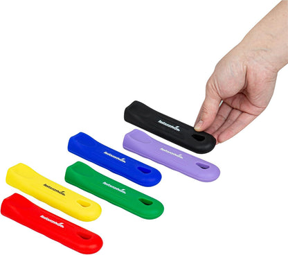 Restaurantware Silicone Pan Handle Cover Set 1-Count Heat-Resistant Removable Pan Handle Grips, Ergonomic Non-Slip Green Handle Protectors for Fry Pans and Sauce Pans