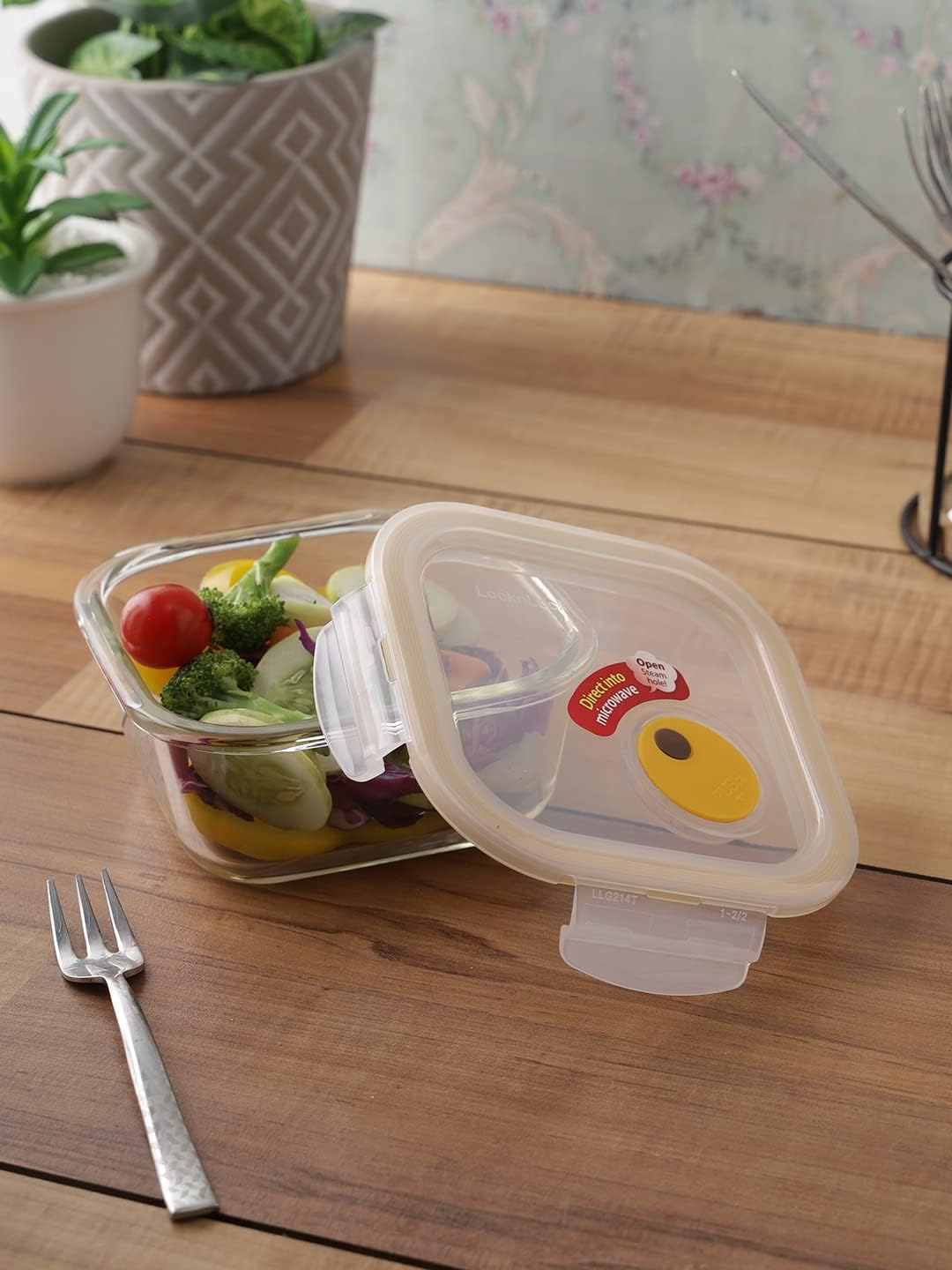 LOCK & LOCK Ovenglass Heat Resistant Glass Round Food Storage Container with Steam Vent, 32.12-oz / 4.02-cup