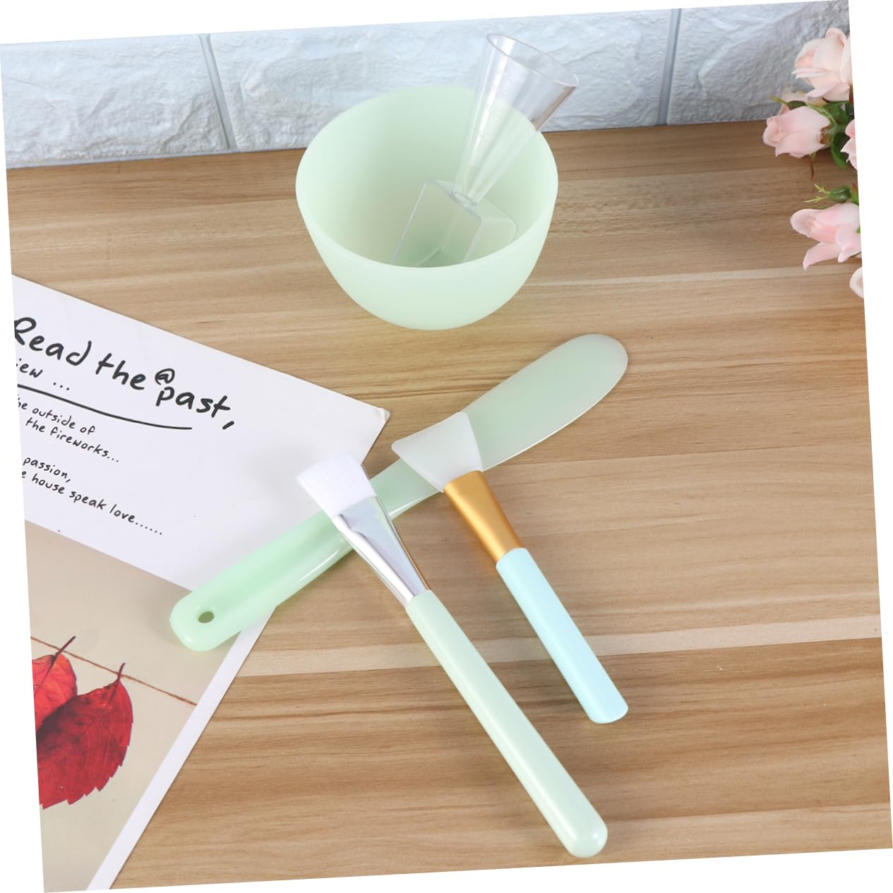 5pcs Diy Face Mask Kit Facial Mask Mixing Bowls Silicone Bowl Set Facial Stick Tool for Makeup