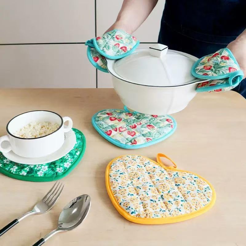 2 Pack Heart-Shaped Pot Holders for Kitchen - 15.01x19.84cm Heat Resistant Oven Pot Holders with Retro Floral Pattern, Hanging Potholders for Kitchens, Kitchen Mitts for Oven & Oven Mitt (Blue)