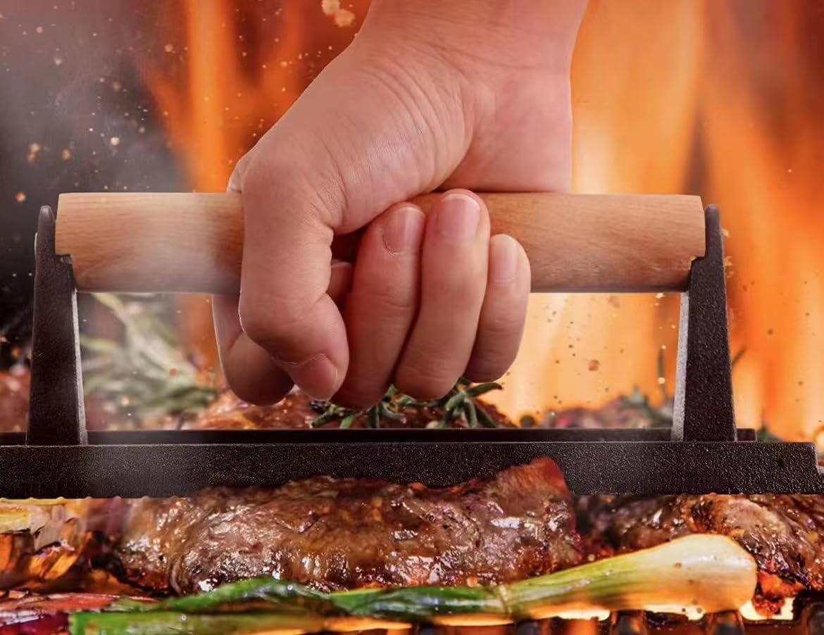 Kitchen Tools Heavy Duty Cast Iron Grill Press Burger Press Bacon Press Barbecue Press Meat Press Burger Smasher Griddle Press Round Flat Press with Anti Scalding Wooden Handle (6INCH)