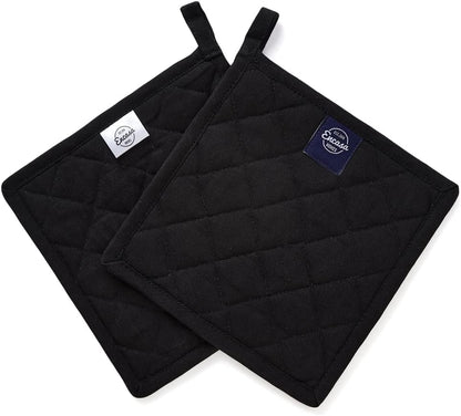 Encasa XO Pot Holders, Quilted Kitchen Hot Pads 8"x8" Black