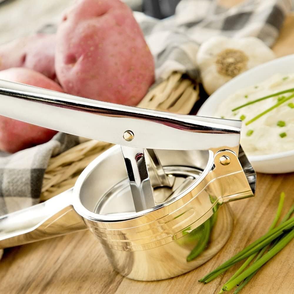 Potato Ricer Stainless Steel Masher, Large Capacity 15oz Potato Masher Kitchen Tool for Potatoes, Fruits, Vegetables and Baby Food, Juicer, Vegetable Strainer with 3 Interchangeable Ricing Discs