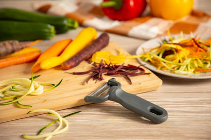 Kuhn Rikon Family Y Peeler, Julienne Peeler for Vegetable Strips, Stainless Steel Blade, Vegetable Peeler for Garnish and Prep, Grey
