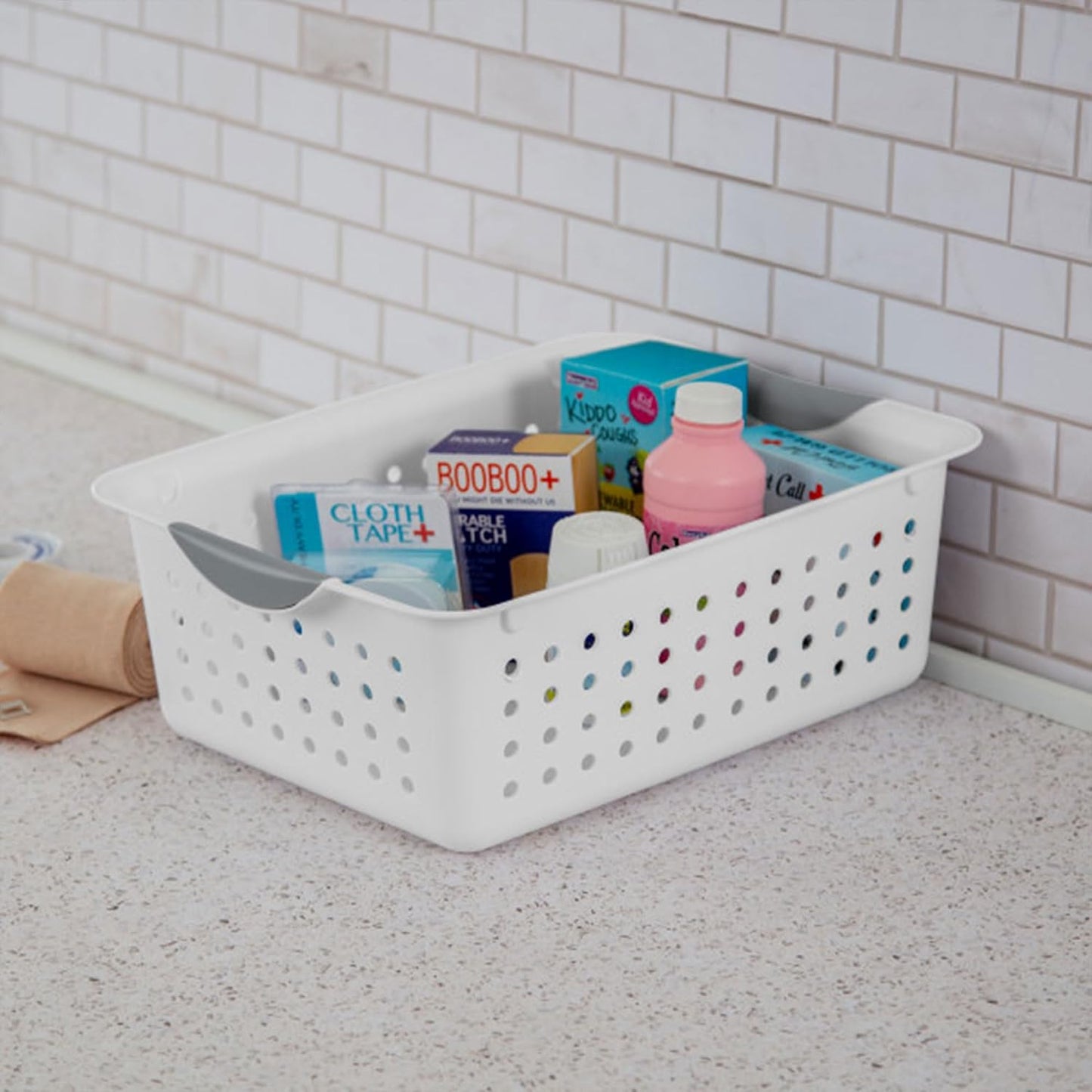 Sterilite 6-Pack Medium Ultra Basket, Open Top Plastic Storage Organizer, White - Classic Baskets for Organizing Countertops, Pantry Shelves, Kitchen Cabinets, Laundry Rooms or Home Offices