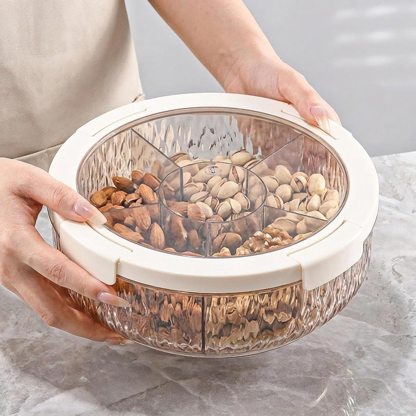 predolo Divided Serving Tray Appetizer Platter with 6 Compartments Rotating Snack Tray Serving Dish PET Material Transparent Lid Suitable for Home K, Clear Yellow
