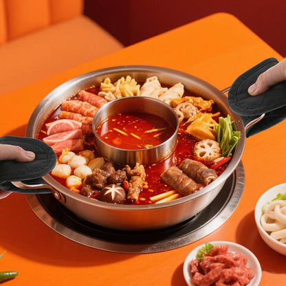 4 PCS Hot Handle Covers, Heat Resistant Pan Handle Sleeve, Machine Washable Handles Mitts Non Slip Cast Iron Skillet Holder Covers for Home Kitchen BBQ Baking Cookware(Classic Styles)