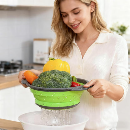 Three-Piece Collapsible Strainer - Made of Silicone with a Plastic Handle, Used for Draining Pasta, Vegetables, and Fruits - Space-Saving Kitchen Straining Basket (green)