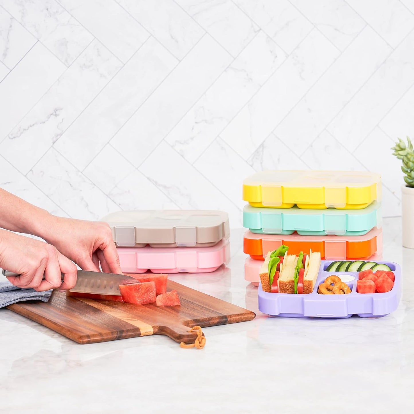 Bentgo® Kids Prints Tray with Transparent Cover - Reusable, BPA-Free, 5-Compartment Meal Prep Container with Built-In Portion Control for Healthy Meals At Home & On the Go (Mermaids in the Sea)