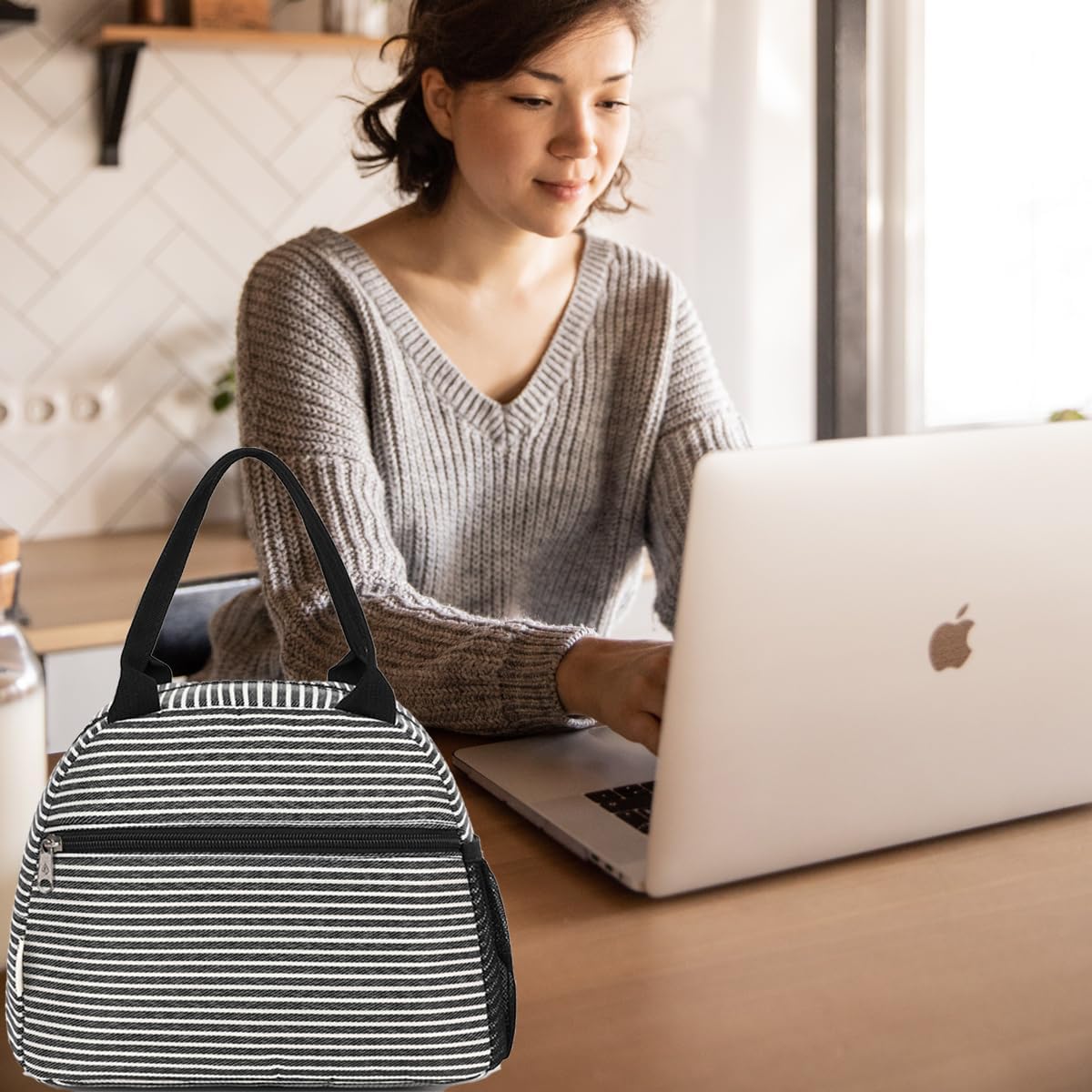 GYEUKHAM Lunch Bag Women, Lunch Box for Adult Men Kids Girls, Small Cute Lunchbox Tote Large Capacity Insulated Lunch Container Cooler for Work School Picnic Travel, Black White Stripes