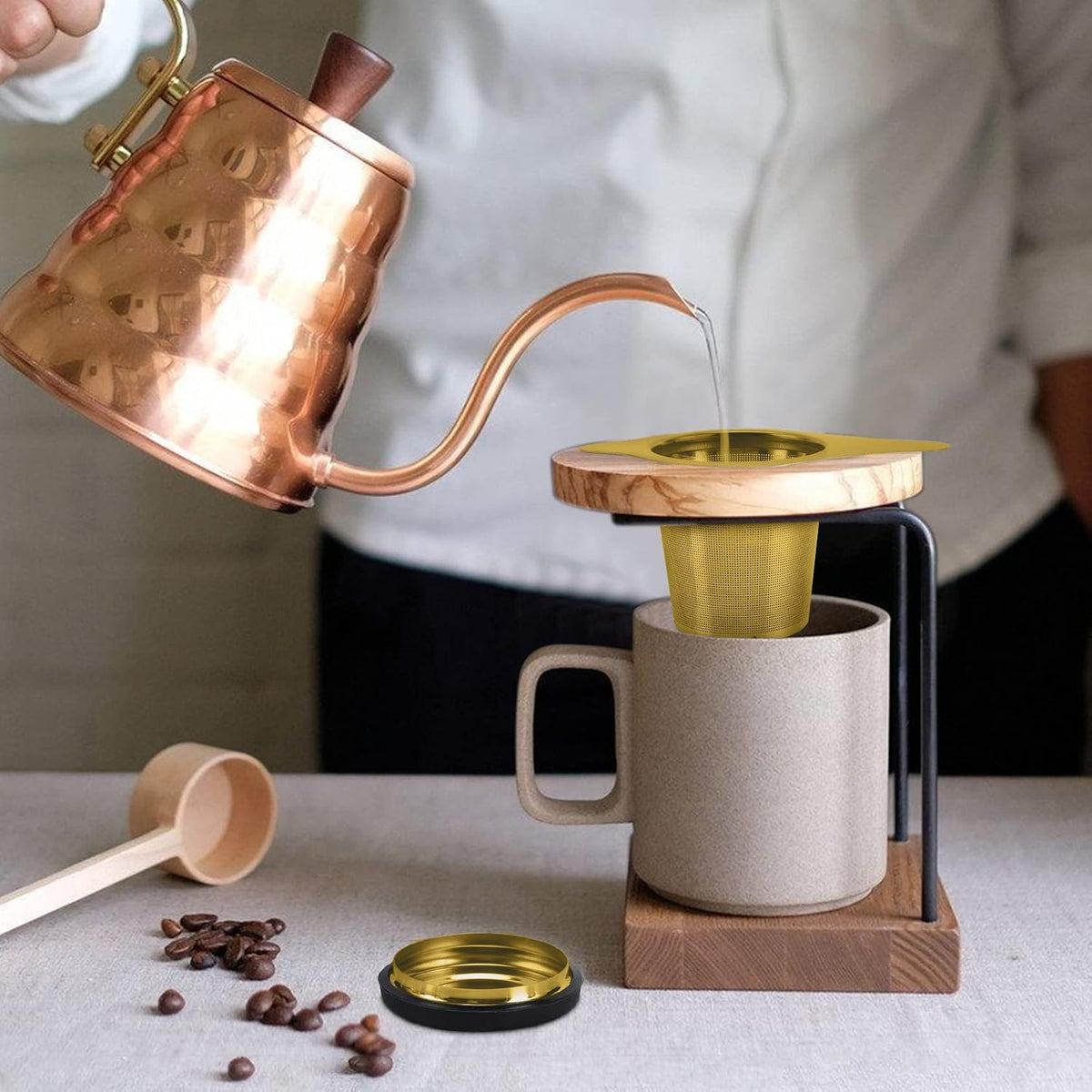 Tea Infuser Basket Stainless Steel Tea Strainer Tea Filter With Small Strainer And Lid Tea Diffuser For Loose Leaf Tea Superior Brewing Experience (One pack silver)