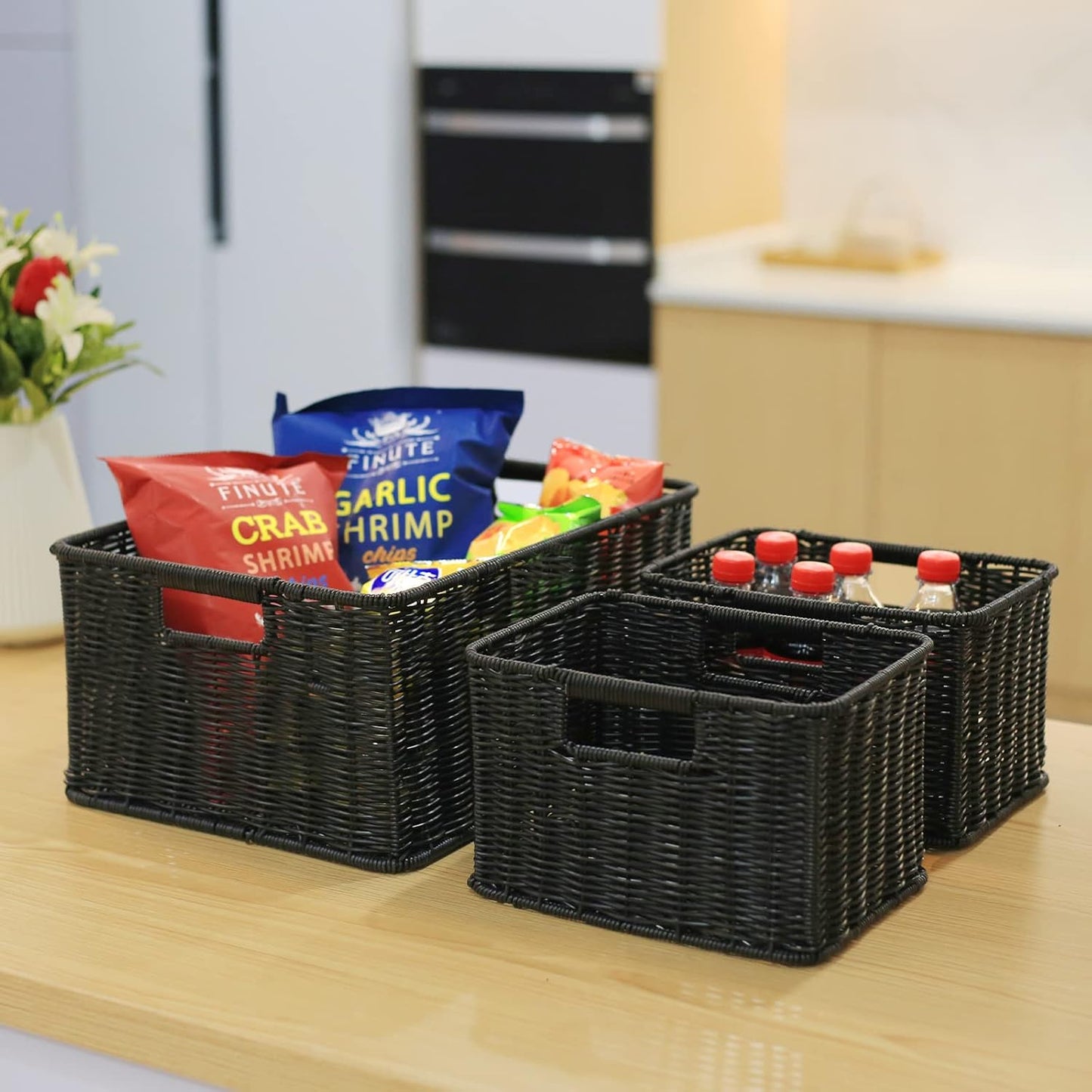 HOONEX Water Hyacinth Storage Baskets, Wicker Baskets for Storage, Hand Woven Baskets with Carry Handles, Set of 2, Natural