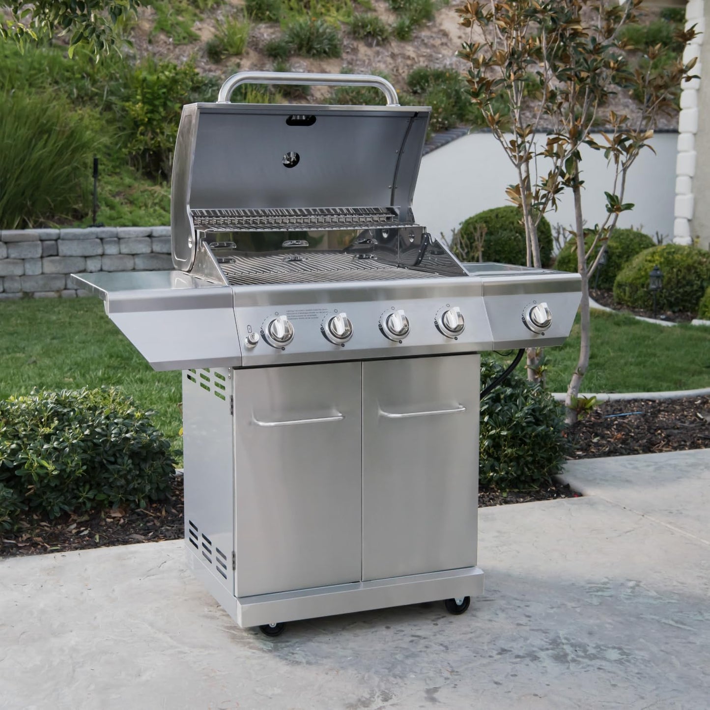 Nexgrill Stainless Steel 3-Burner Propane Gas Grill w/Foldable Side Shelves, 40,500BTUS, 591.05 sq. in. Cooking Area, Perfect for Outdoor Cooking & Grilling, BBQs, Backyard, Tailgating, 720-0830MN