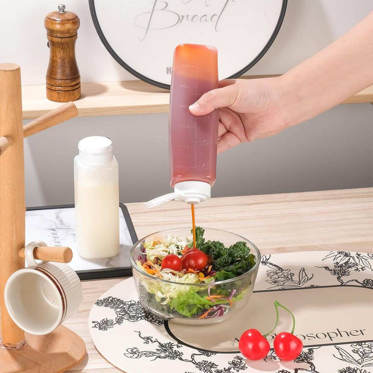 6 pack Inverted Squeeze Bottles for Hot Sauces Liquids Salad Dressing Honey Dispenser No Drip with Flip Top Silicone Valve