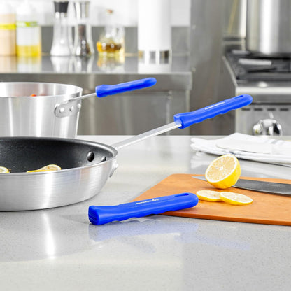 Restaurantware Silicone Pan Handle Cover Set 1-Count Heat-Resistant Removable Pan Handle Grips, Ergonomic Non-Slip Green Handle Protectors for Fry Pans and Sauce Pans