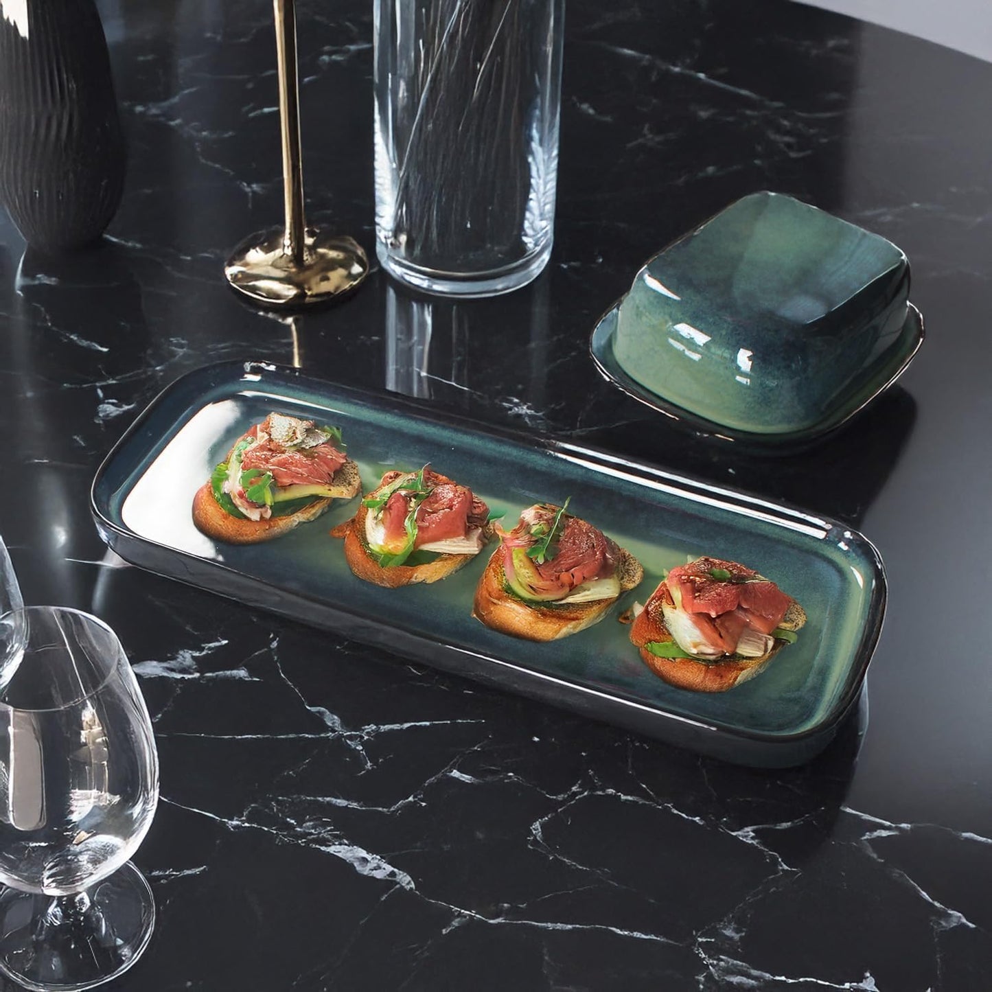 Porcelain Rectangular Plates, Large Cookie Trays, Set of 4, Shatterproof, Dishwasher-Safe, Perfect for Sushi, Baguettes, Snacks, Appetizers, Rolls, or Table Centerpieces.