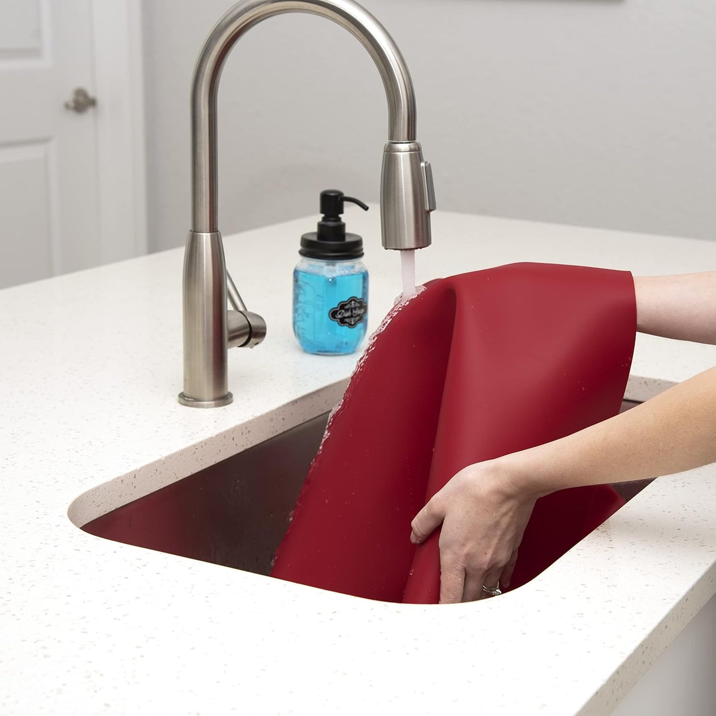GASARÉ, Extra Large, Thick, Silicone Mat for Kitchen Counter, Heat Resistant Mat, Countertop Protector, Non-Slip, Easy to Clean, Cuttable, 25 x 17 Inches, Black