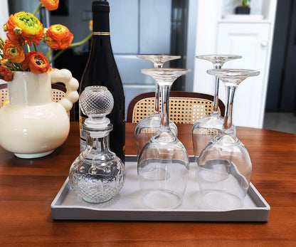 White Serving Tray (13.5 x 9.6 inch) for Serving Accessory, Elegant & Stackable Plastic Tray for Spa, Coffee, Drinks, Tea, Bar, Party, Seasoning, Perfume and Display Use.