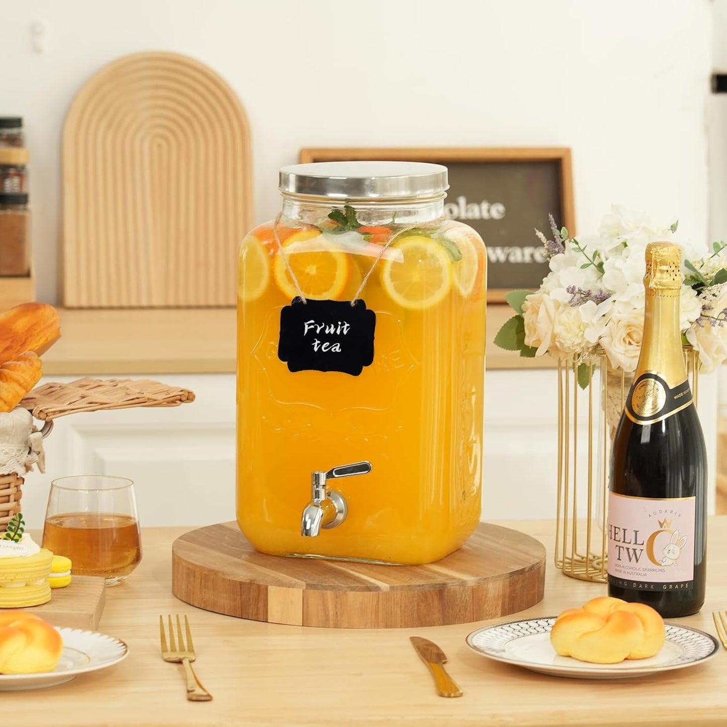 Bululuo Glass Drinks Dispenser for Parties, 2 Gallon Beverage Dispenser with Stand for Juice and Iced Tea, Water Jug Dispenser for Lemonade, Party Essential Beverage Pitcher with Spout