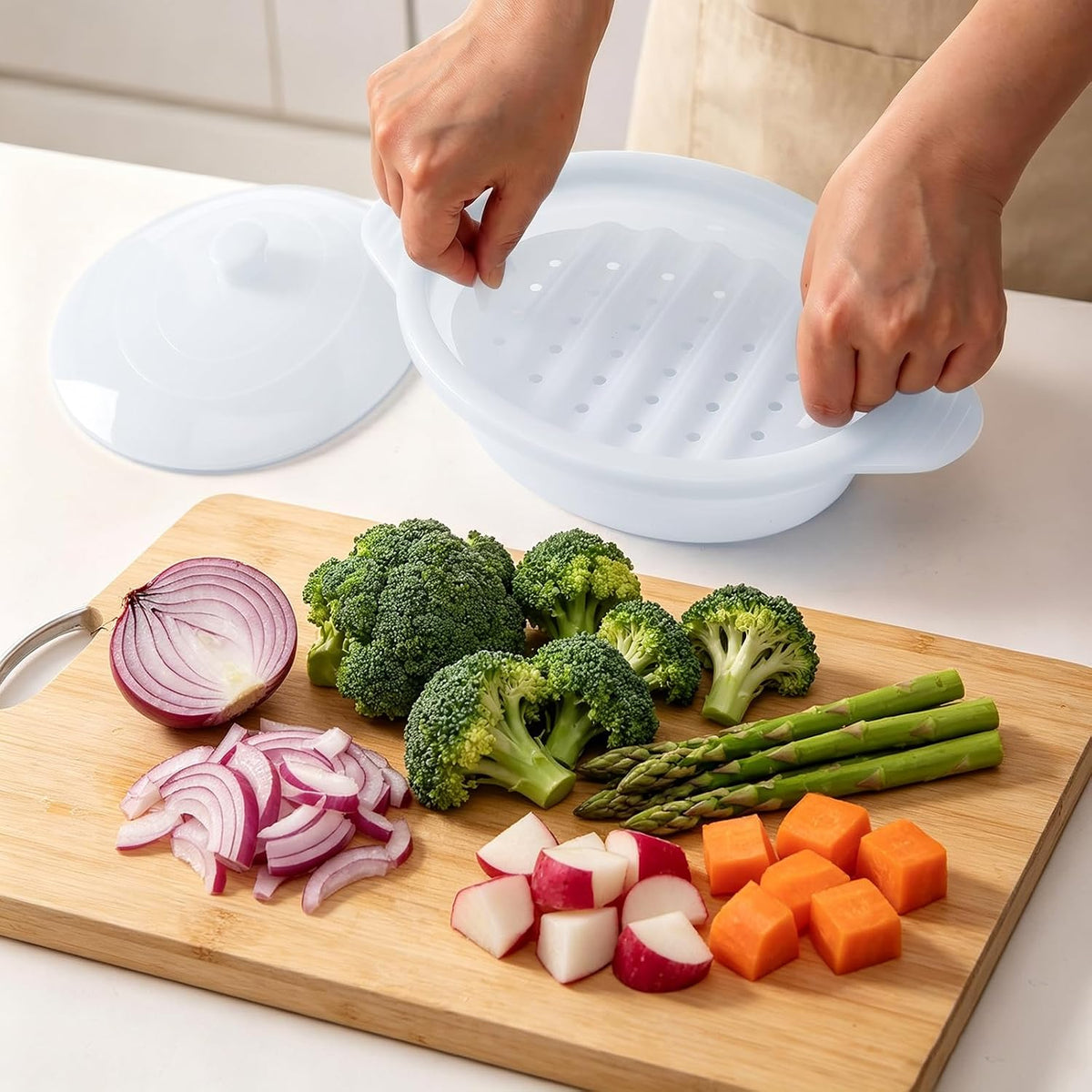 Silicone Microwave Steamer Collapsible Cooker for Vegetables Fish Prep Meal