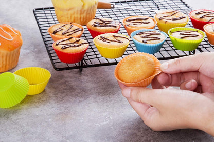 Silicone Cupcake Liners Reusable Silicone Baking Cups Nonstick Muffin Molds Easy Clean Silicone Muffin Liners, 24 Pieces in 8 Rainbow Colors