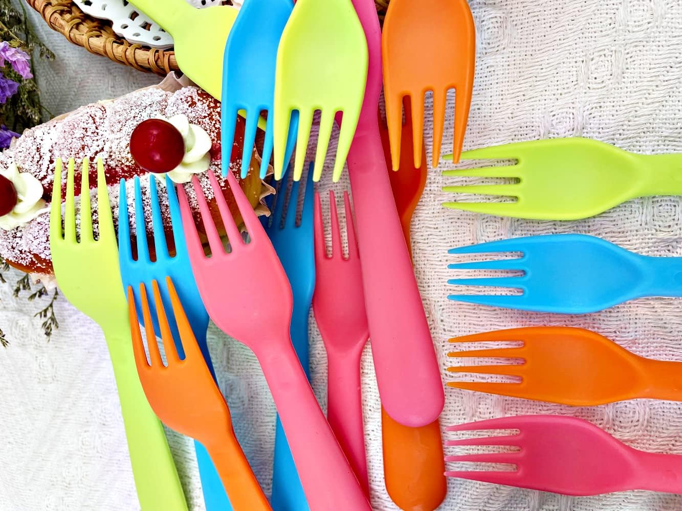 Jawbush 16 Pcs Kids Utensils, Plastic Kids Forks and Spoons, Reusable Toddler Utensils, Durable Flatware Set for Lunch Box, Easy to Use, BPA Free