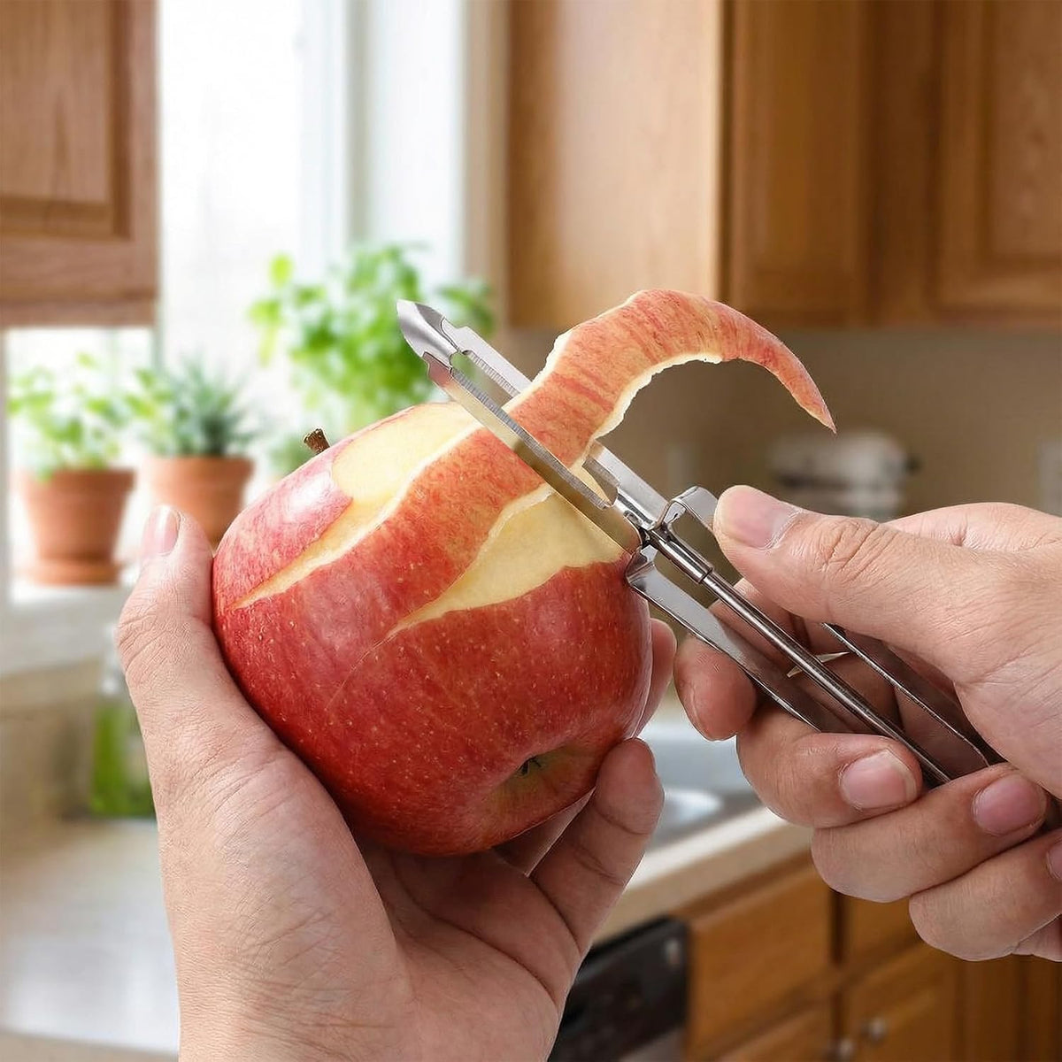 2Pcs Stainless Steel Peeler, Potato Peeler, Vegetable Peelers for Kitchen Fruit Peelers Handle, Ergonomic Blade for Peeling for Home and Restaurant Use