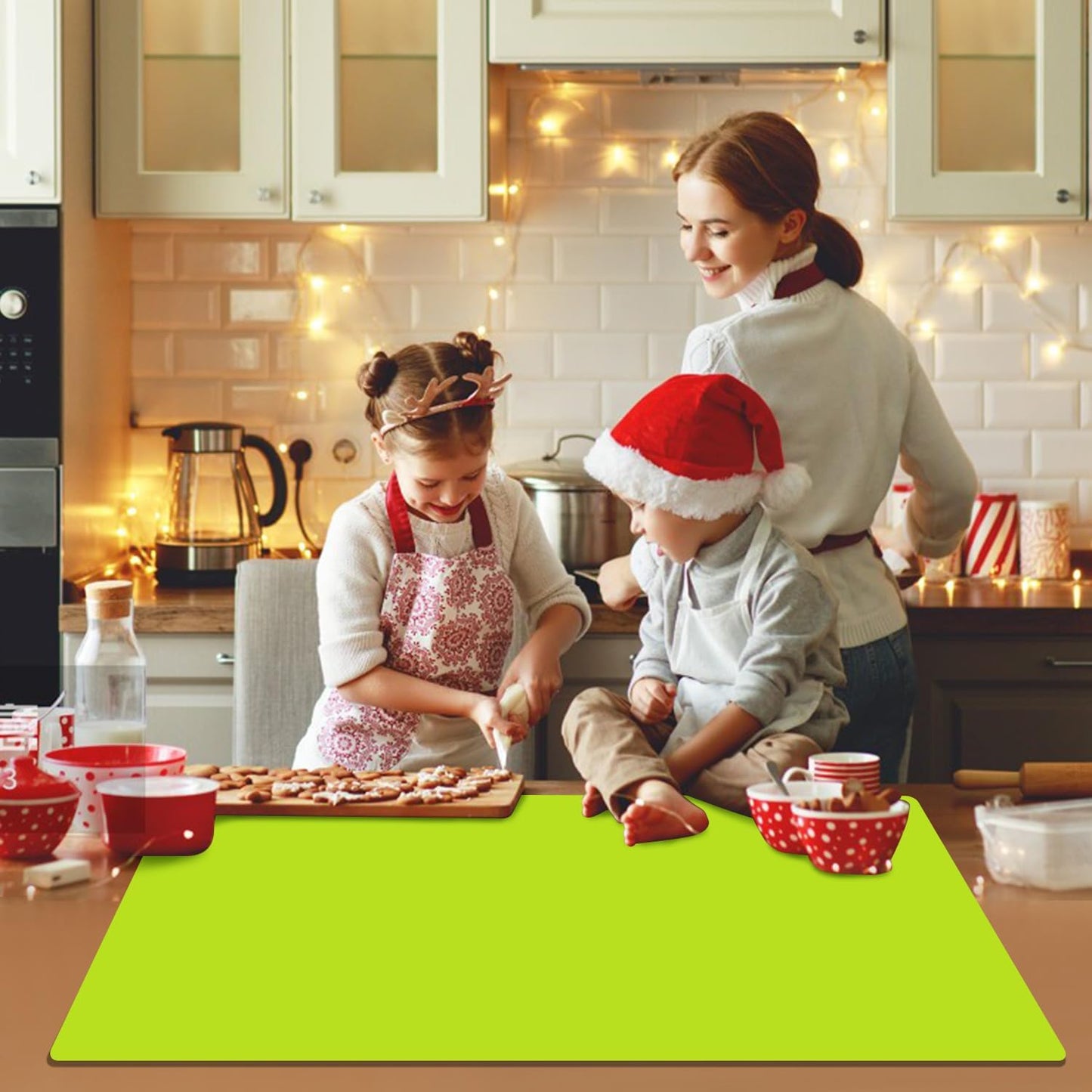 Extra Large Silicone Mat, 31.5x23.6 Inch Heat Resistant Mat for Kitchen Counter, Non Stick Silicone Baking Mat for Dough and Pastry, Thick Silicone placement Countertop Protector, Black countertop mat